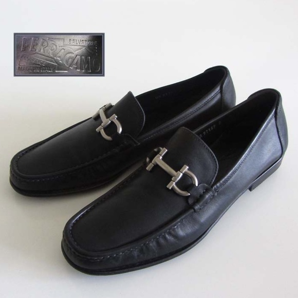 Salvatore Ferragamo Other - FERRAGAMO Cancun Gancini bit blk loafers 9 D shoes